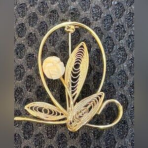 Vintage Gold Tone Filigree Flower Brooch Pin with Pearl Accent